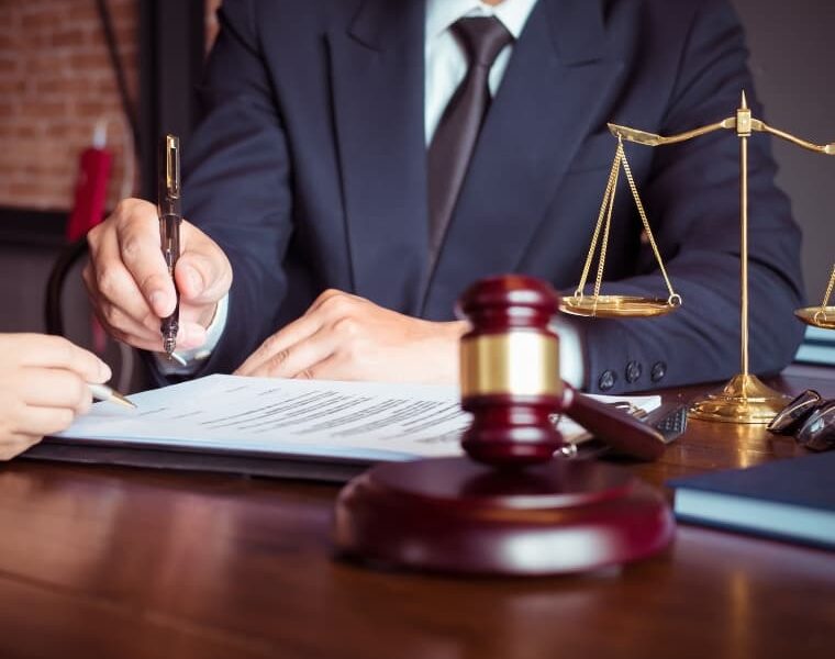 Reasons Why Your Startup Business Needs a Business Lawyer